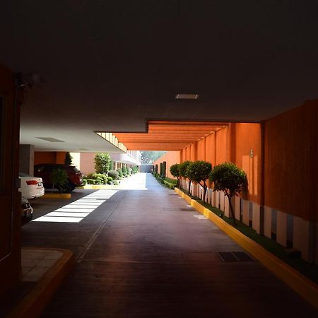 Hotel & Suites La Marquesa 톨루카 외부 사진