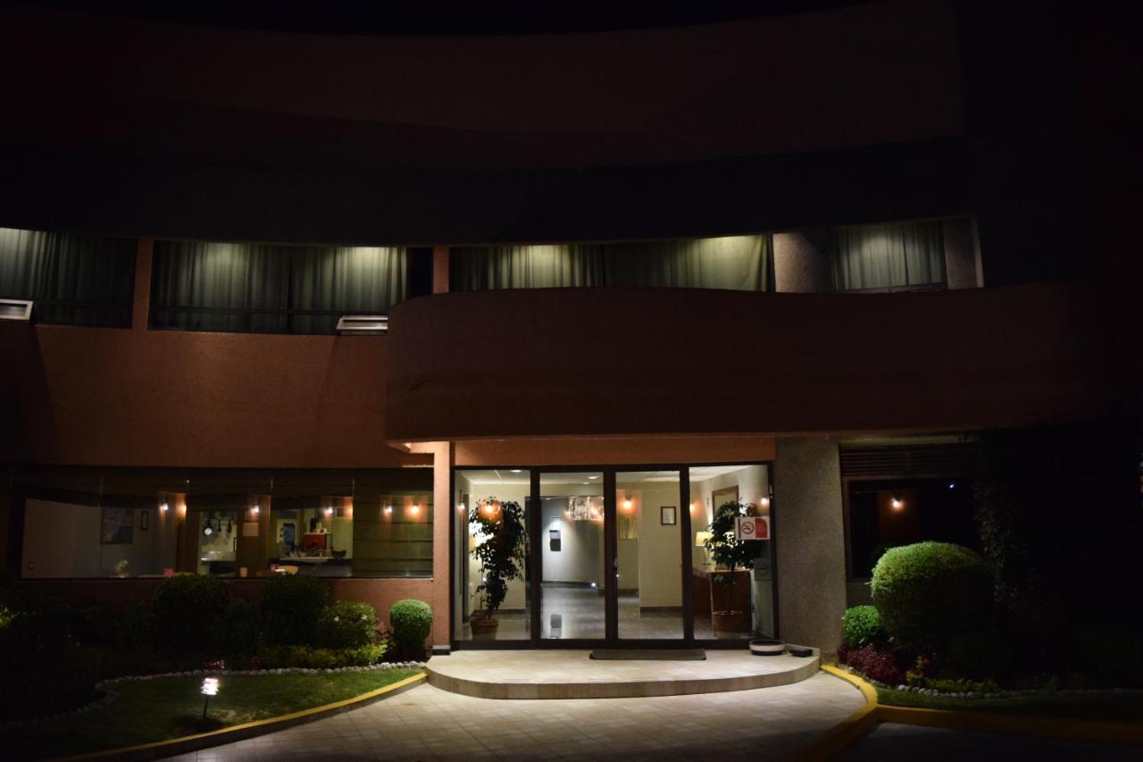 Hotel & Suites La Marquesa 톨루카 외부 사진