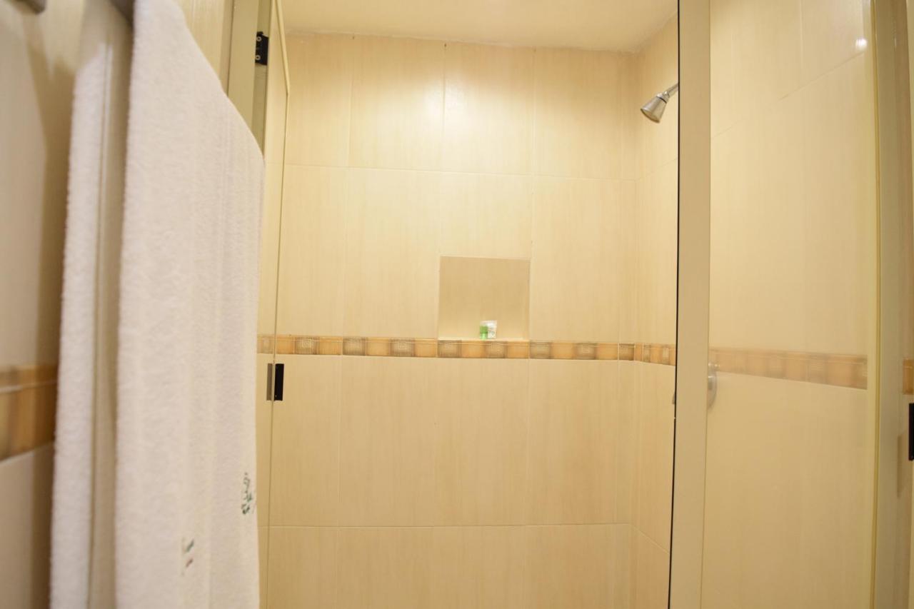 Hotel & Suites La Marquesa 톨루카 외부 사진